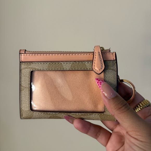 Coach Wallet - Picture 4 of 6